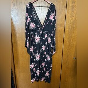 Oddy swimsuit coverup NWOT